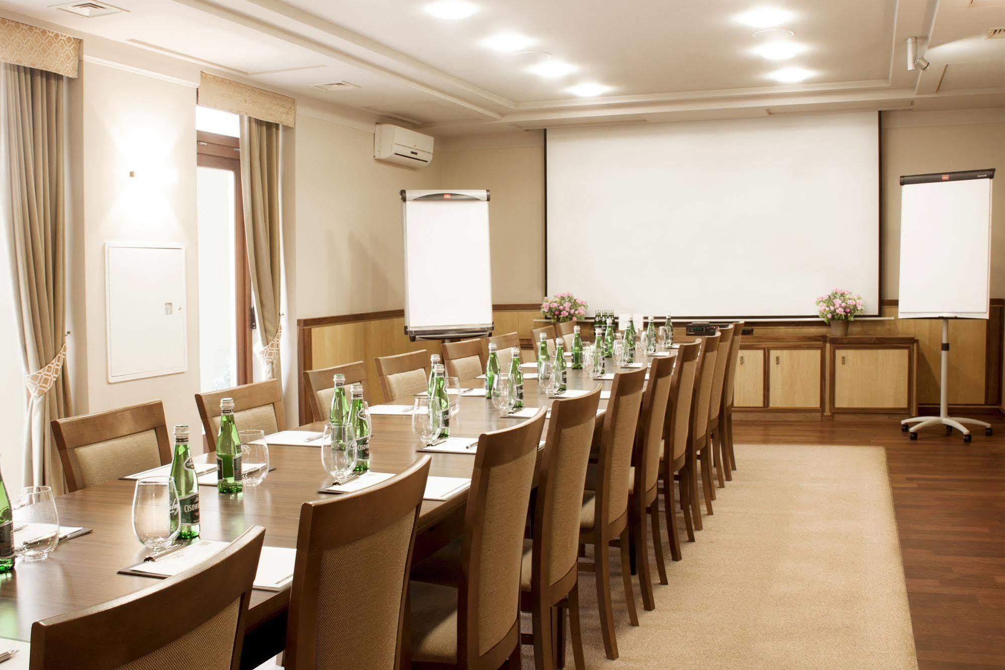 Hotel Royal Познань Екстер'єр фото